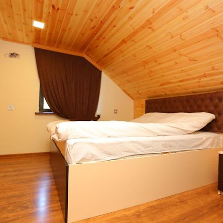 Quba Ugur Hotel Eksteriør billede